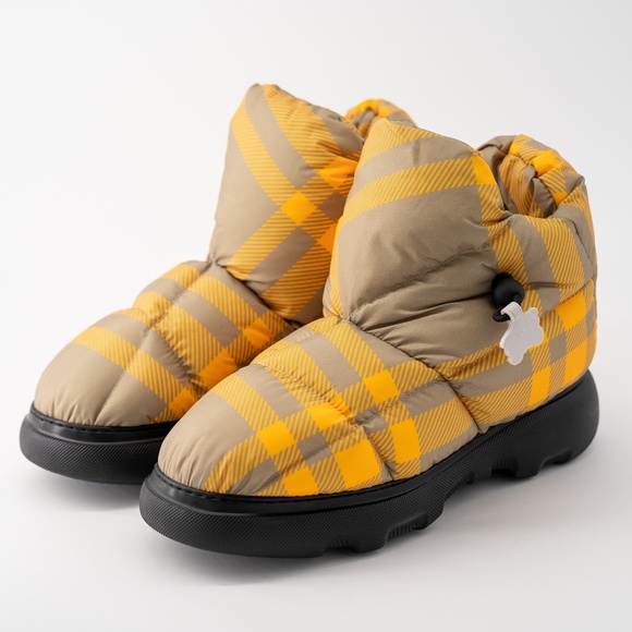 size 41eu 8us Burberry Pillow Boots Hunter Yellow Check Padded Drawstring - Picture 1 of 15